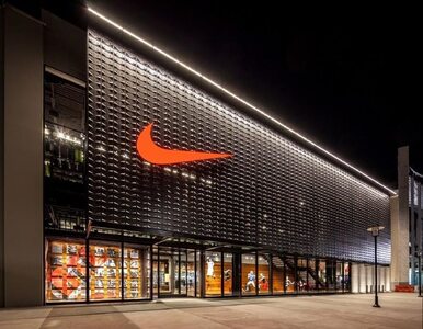 Miniatura: Zamknięto część sklepów Nike. Wszystko...