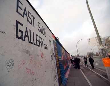 Miniatura: Ostatnie burzenie muru berlińskiego