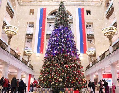 Miniatura: Polacy ograniczają wydatki świąteczne....