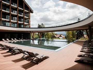 Harmony Valley Resort w Szklarskiej Porębie zaprojektowany przez Tremend to nowy hotel dla dorosłych, którego wnętrza zaprojektowano z inspiracji karkonoskim krajobrazem, lokalnym rzemiosłem i współczesnym designem 