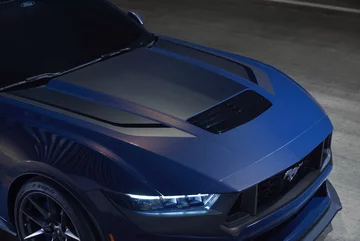 Ford Mustang Dark Horse 