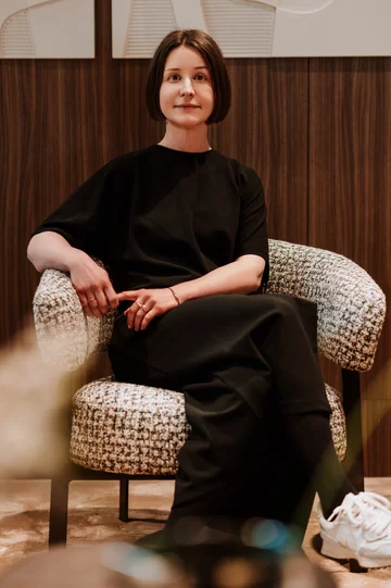 Stoisko Olta na Salone del Mobile 2026 – przestrzeń zaprojektowana jak domowy azyl, w którym design zaczyna się od komfortu 