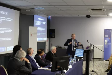 The 4th International Symposium on Otosclerosis and Stapes Surgery The 4th International Symposium on Otosclerosis and Stapes Surgery oraz wytyczne w Otologii TOFAP pod patronatem Konsultanta Krajowego w dziedzinie otolaryngologii – prof. dr. hab. n. med. dr. h. c. multi Henryka Skarżyńskiego