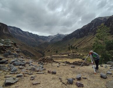 Polacy badają dawne kultury w Andach. Prowadzą wykopaliska i nurkują...