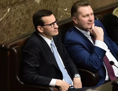 Miniatura: Czarnek buduje zaplecze w PiS....