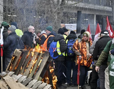 Miniatura: Dwóch Polaków w rękach służb. Wywołali...