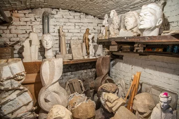 Pracownia Karola Tchorka przy ulicy Smolnej w Warszawie Pracownia Karola Tchorka, Tchorek