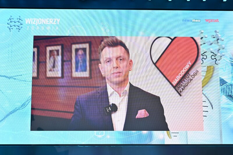 Prof. Piotr Dobrowolski