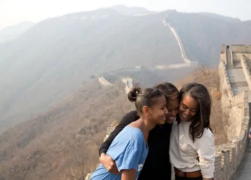 Natasha Obama, Michelle Obama i Malia Obama 