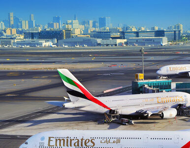 Miniatura: Linie Emirates wprowadzają A380 na...