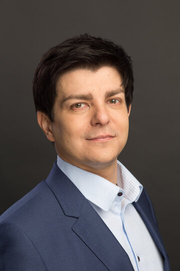 Dr Mariusz Kaczorowski