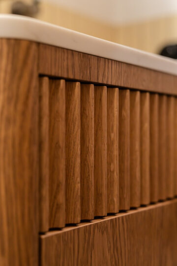 Apartament pełen sztuki, czyli designerski balans na Starym Mokotowie, projekt FUGA Architektura Wnętrz 