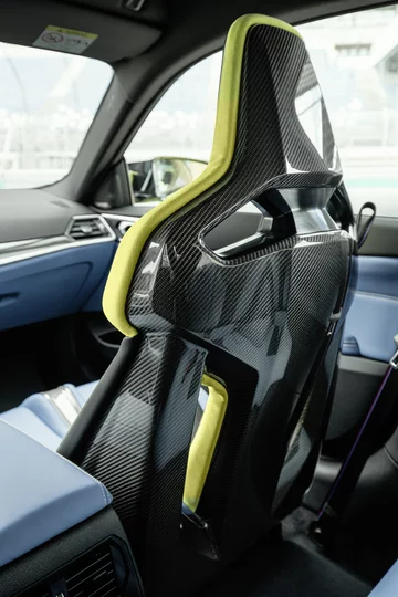 BMW M3 i BMW M4 