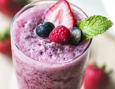 Miniatura: 3 przepisy na zdrowe smoothie, które...