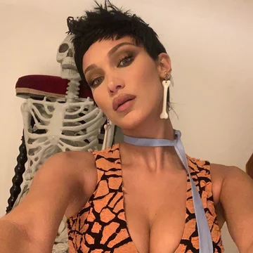 Bella Hadid 