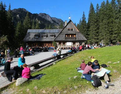 Miniatura: Śnieg znika z tatrzańskich szlaków. Na...