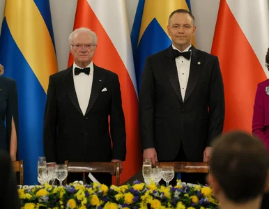 Miniatura: Nawrocka w blasku fleszy. Tak prezentowała...