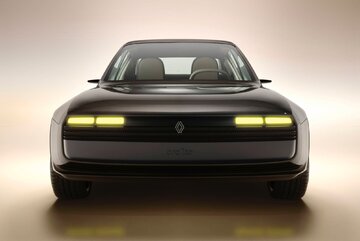 Renault 17 electric restomod