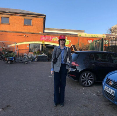 Miniatura: 21-letni Earl Cave, syn Nicka Cave'a i...