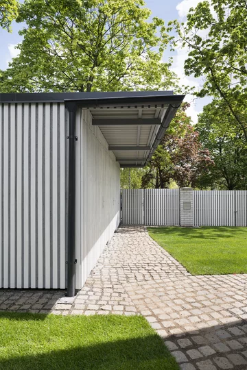 Dom dla trzech rodzin, projekt NoArchitects Linka, NoArchitects