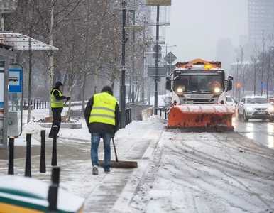 Miniatura: Fatalne warunki na drogach i chodnikach....