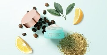 Rozjaśniający krem pod&nbsp;oczy FOREO IRIS&trade; C-Concentrated