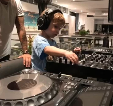 Tereza Kačerová i Avicii 