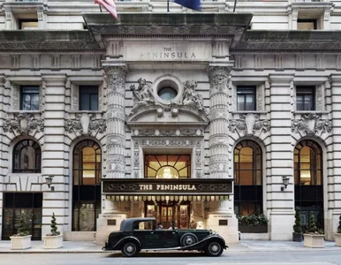 Miniatura: Kosmetyki MBR®: Od Peninsula Hotel New...