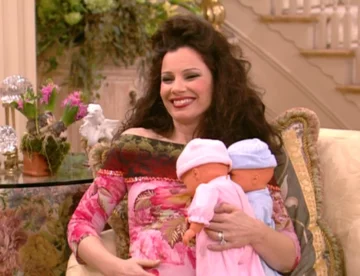 Fran Drescher jako Fran Fine w serialu „Pomoc domowa” (ang. „The Nanny”) 