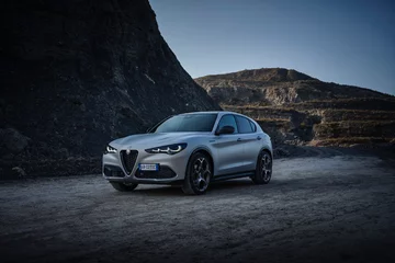 Nowe Alfy Romeo Giuliai Stelvio 