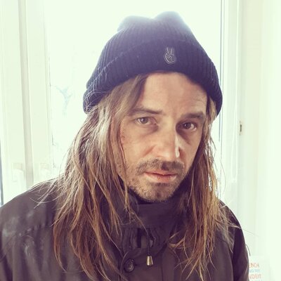 Miniatura: Polski aktor Paweł Sakowski robi karierę w...