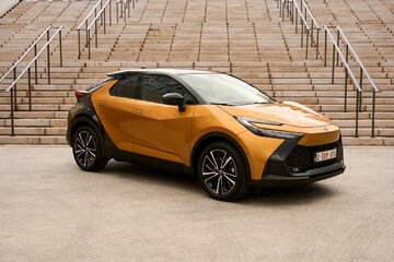 Toyota C-HR PHEV