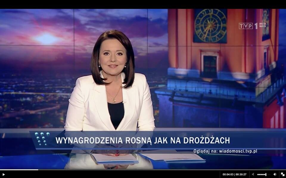 Paski informacyjne z "Wiadomości" TVP 