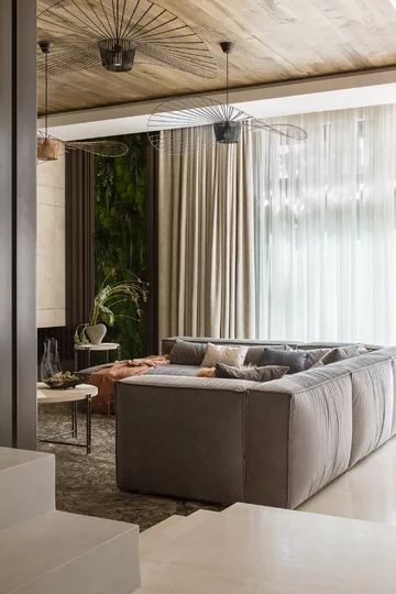 380-metrowy dom na warszawskim Ursynowie projektu Inter-Arch Architects, nagrodzony tytułem Best Residential Interior Private Residence Poland w konkursie International Property Awards 2025–2026 