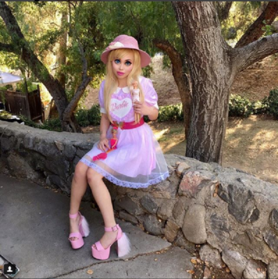 Miniatura: Ophelia Vanity po operacjach plastycznych