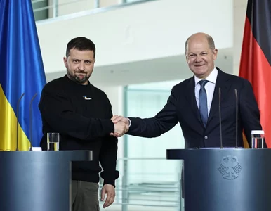 Miniatura: Zełenski spotkał się ze Scholzem....