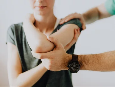 Miniatura: Lekarz pokazał wyniki badania. Ten...