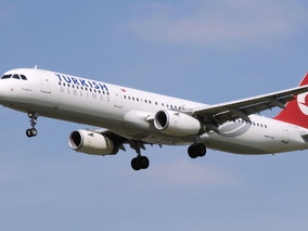 Obchodzą zakaz lotów nad Polską. Rosjanie mają sposób