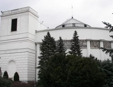 Miniatura: Projekt ustawy PO o umowie partnerskiej