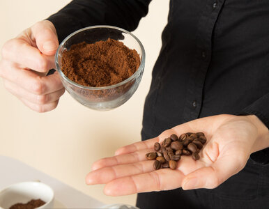 Miniatura: Zrób to z fusami z kawy przed Wigilią. Dom...