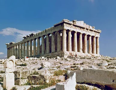 Miniatura: Piorun uderzył w Akropol. Cztery osoby ranne