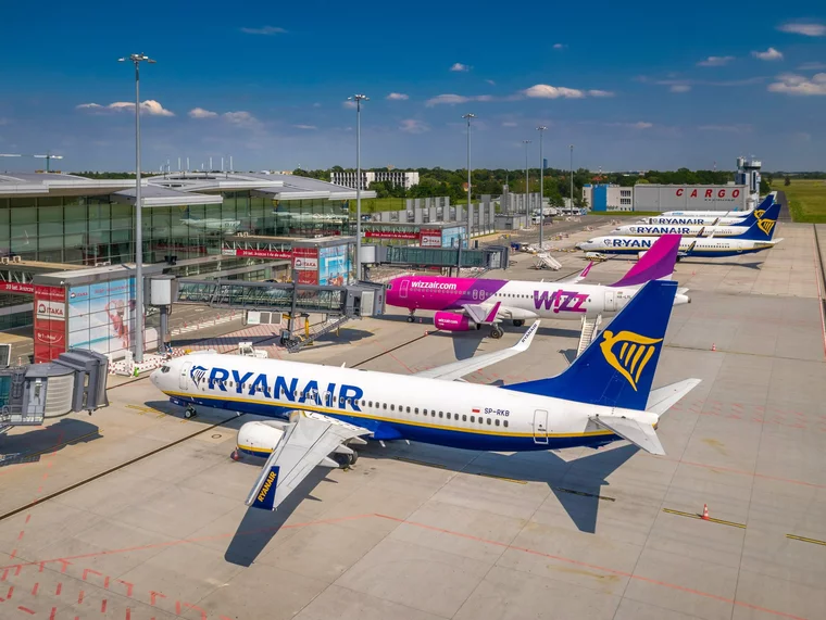 Berlin traci, Polska zyskuje. Trzy nowe trasy Ryanair na lato 2027