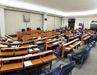 Miniatura: Senat odsyła ustawę covidową do Sejmu,...