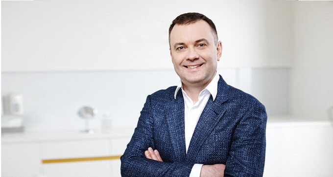 Dr Maciej Rogala, właściciel Nativis Clinic
