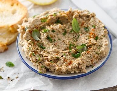 Miniatura: Z 3 składników i serka wiejskiego robię...