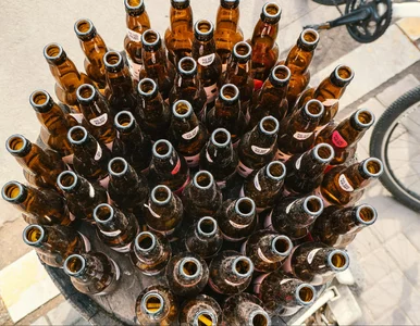 Miniatura: Sieci sklepów rezygnują ze sprzedaży...