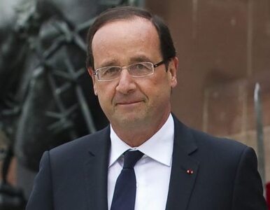 Miniatura: "Hollande ma całą władzę do walki z...