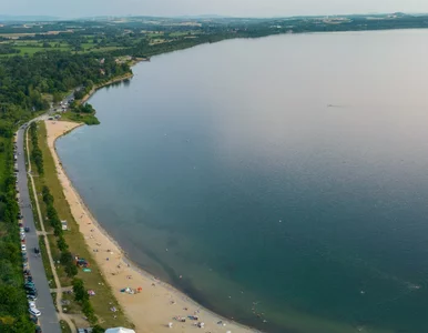 Miniatura: To wcale nie Bałtyk, a jezioro. Znajdziesz...