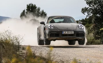 Porsche 911 Dakar 