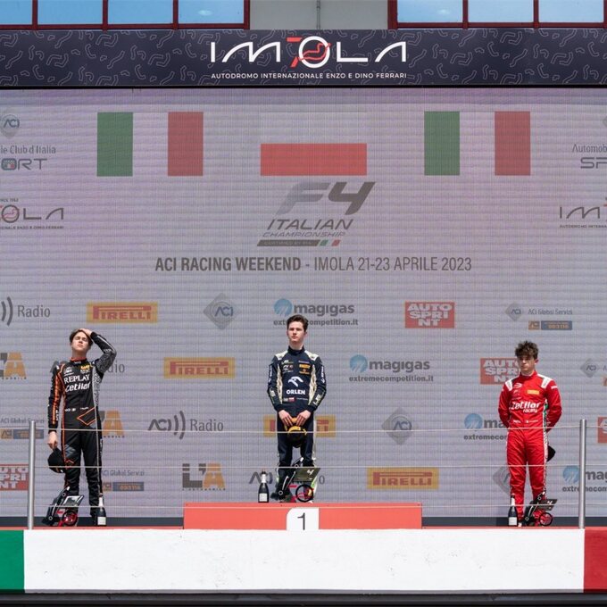 Inauguracyjny wyścig włoskiej Formuły 4 na torze Imola
